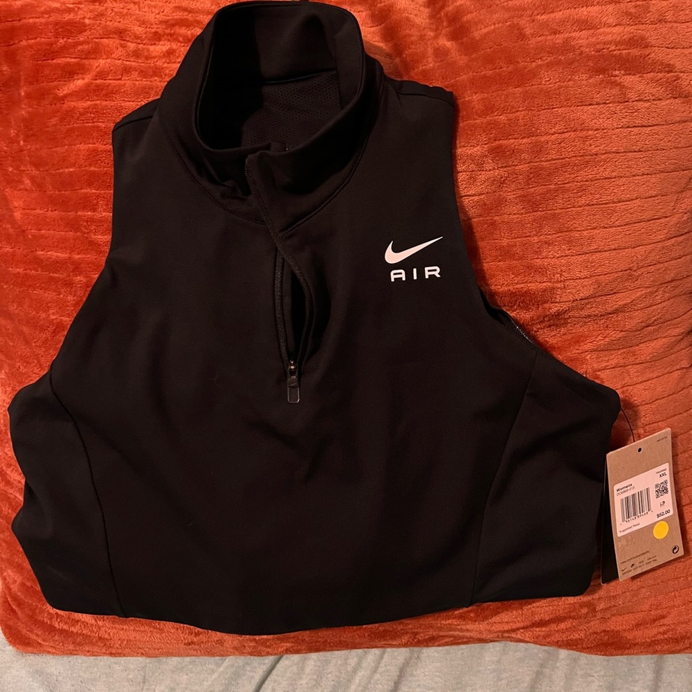 Nike NWT sports bra